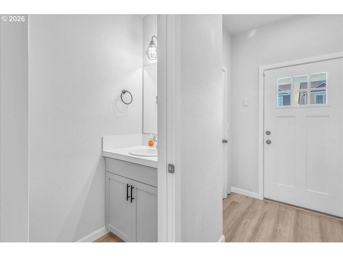 53 SHORE DR, St Helens, OR 97051