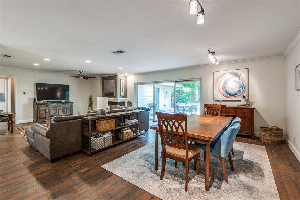 3208 Whitehall Drive, Dallas, TX 75229