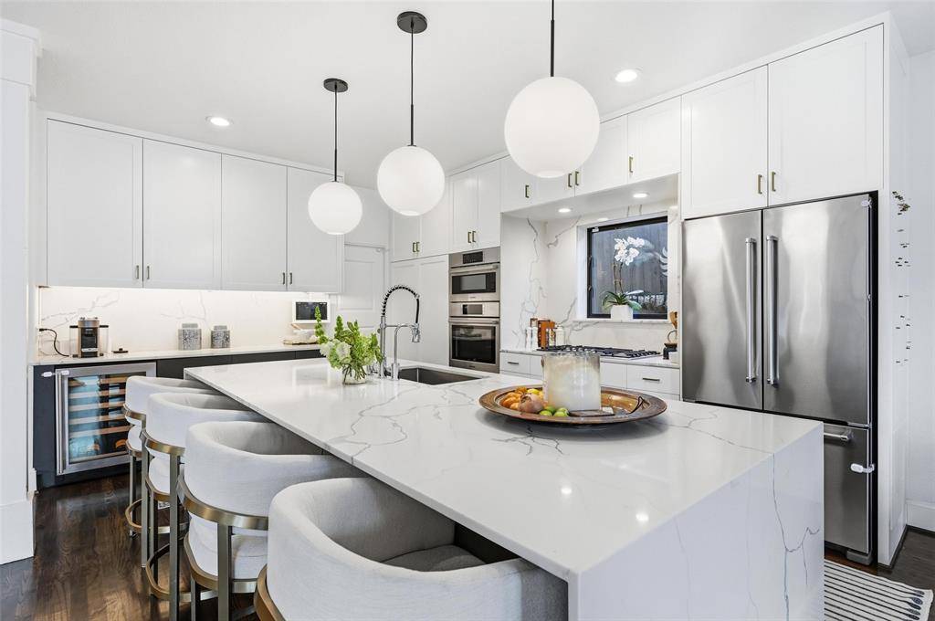 5338 Goodwin Avenue, Dallas, TX 75206