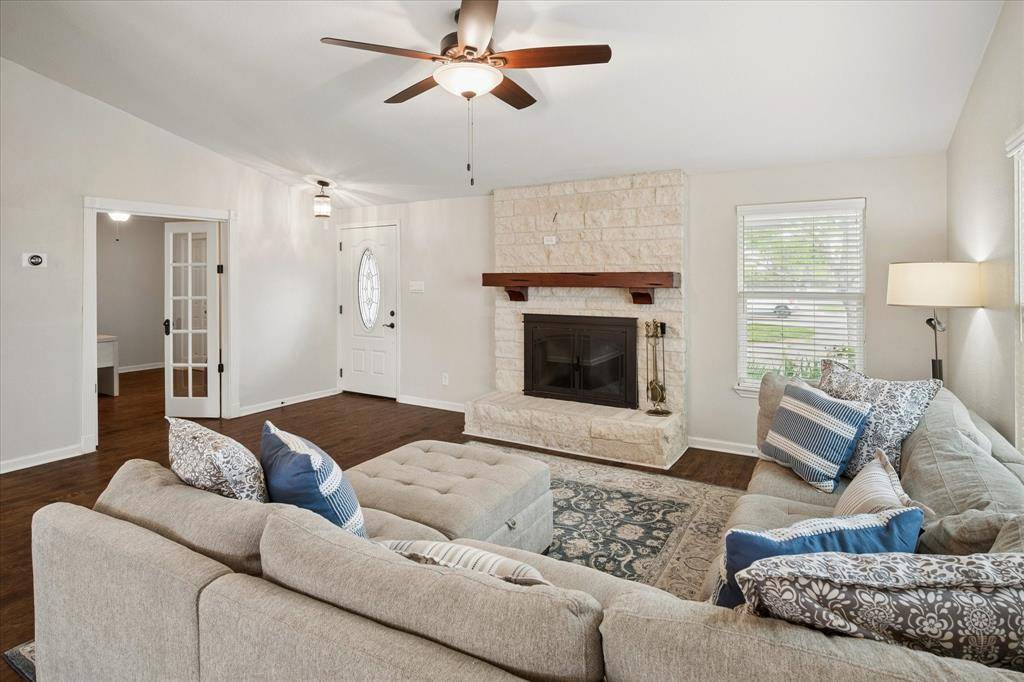 800 Woodland Way, Richardson, TX 75080