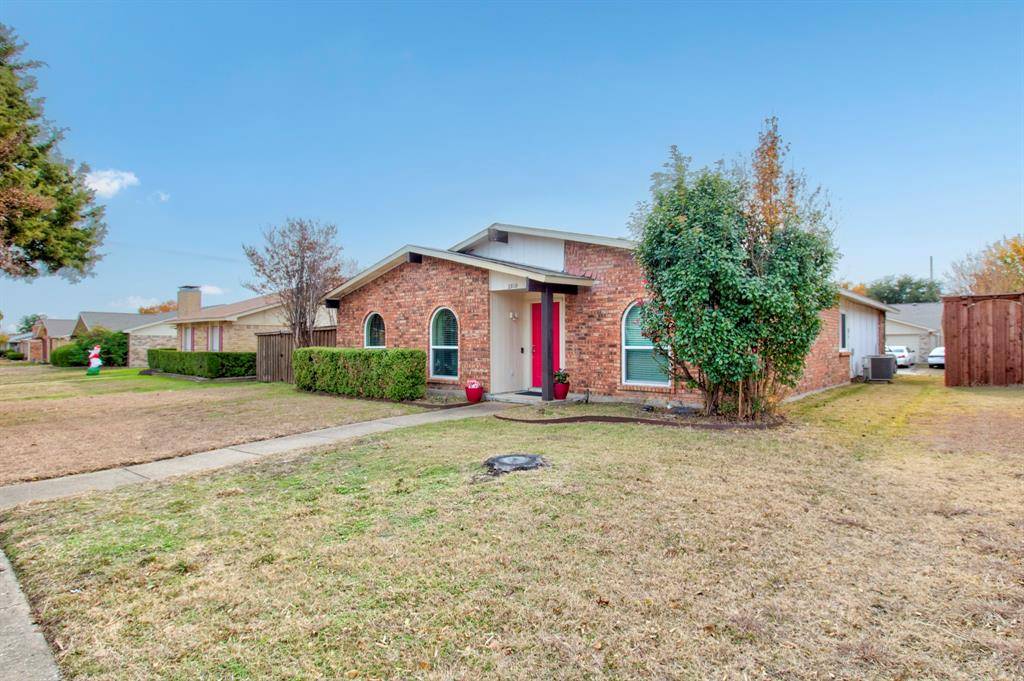 2810 Landershire Lane, Garland, TX 75044