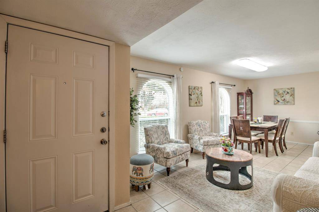 2810 Landershire Lane, Garland, TX 75044