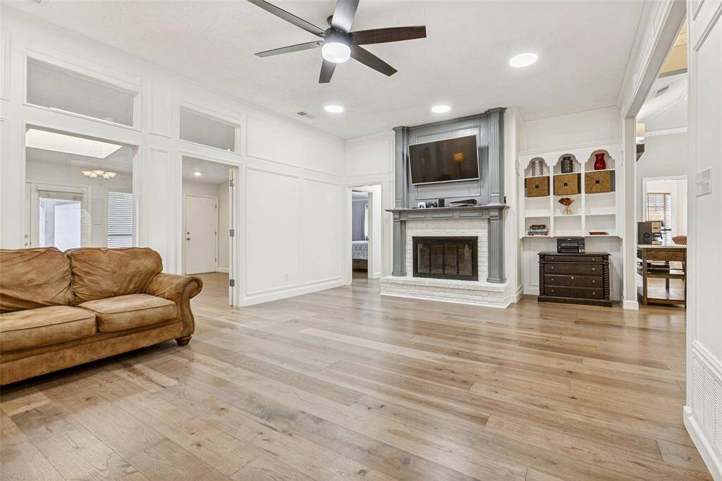 10220 Shadow Way, Dallas, TX 75243