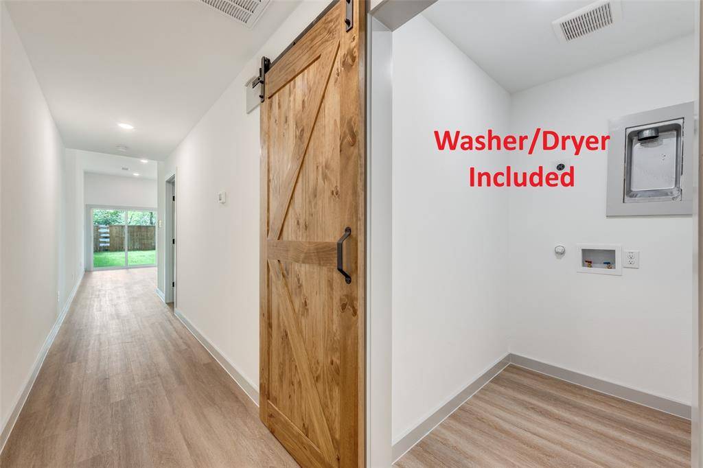 1509 Locust Street #B, Commerce, TX 75428