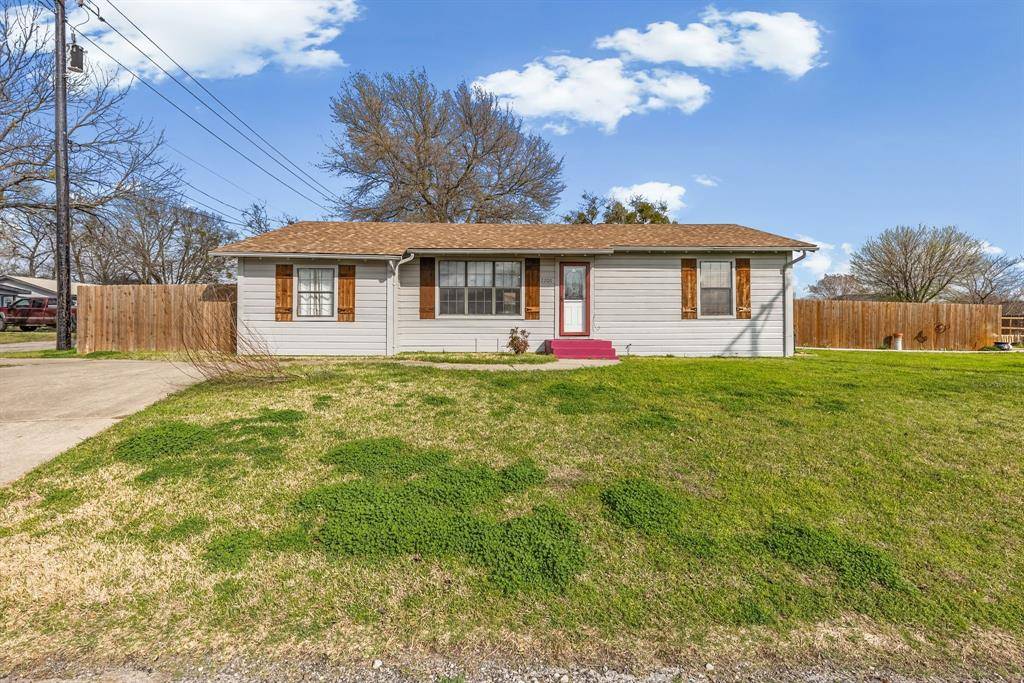 2200 Mangum Street, Commerce, TX 75428