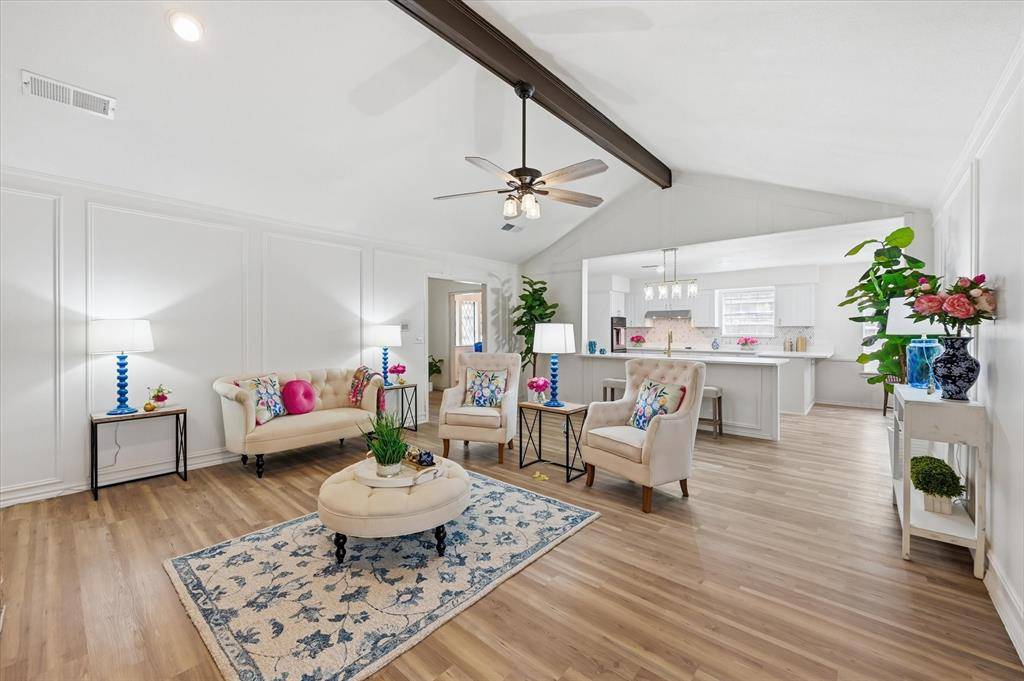 5808 Ridge Drive, Arlington, TX 76016