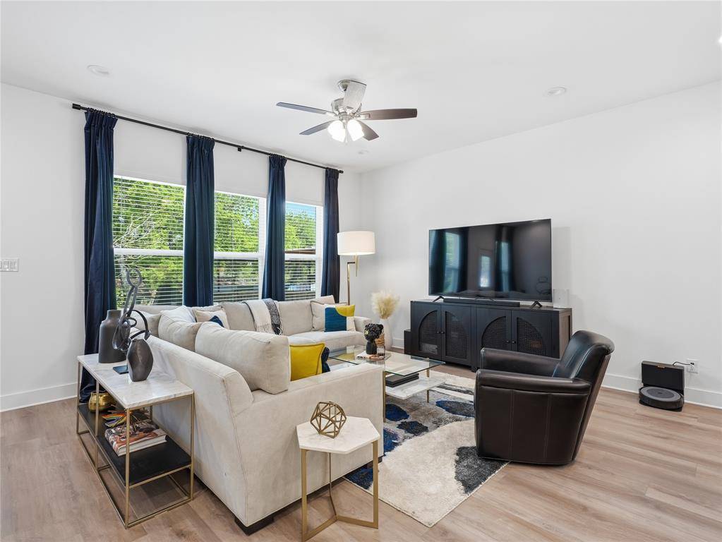 1730 Vilbig Road, Dallas, TX 75208