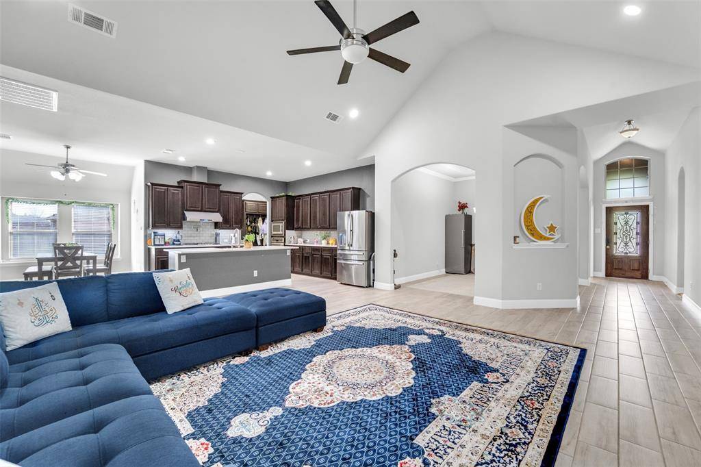 102 Champion Drive, Wylie, TX 75098