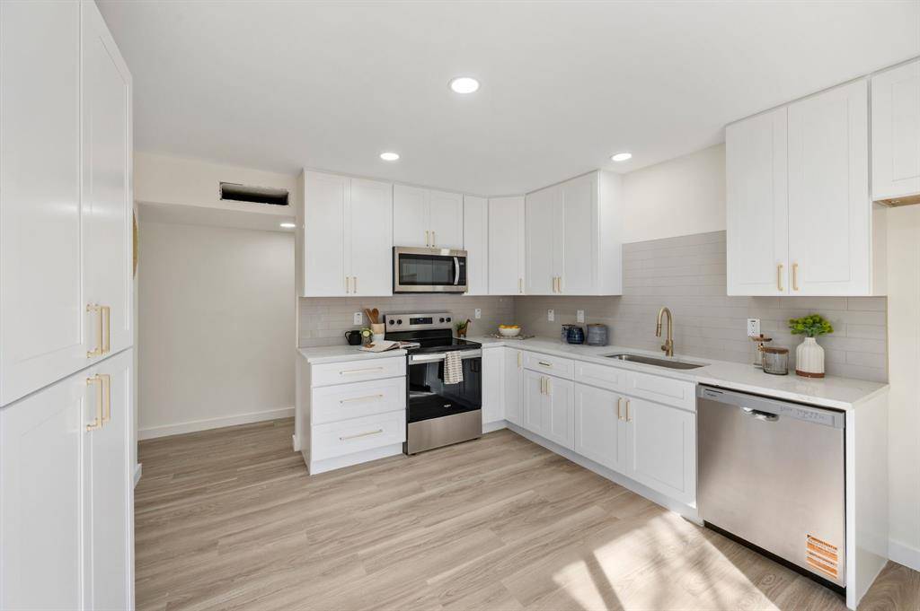 813 Cambridge Drive, Plano, TX 75023