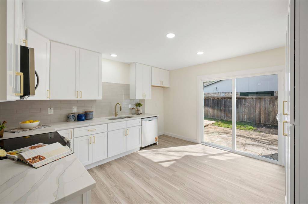 813 Cambridge Drive, Plano, TX 75023