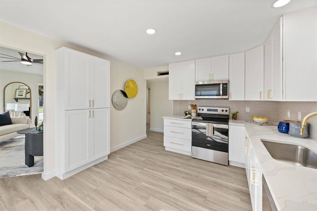 813 Cambridge Drive, Plano, TX 75023