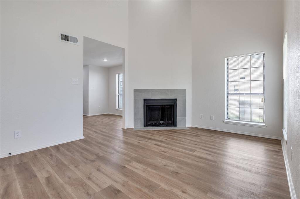 2322 Sherry Street, Arlington, TX 76014