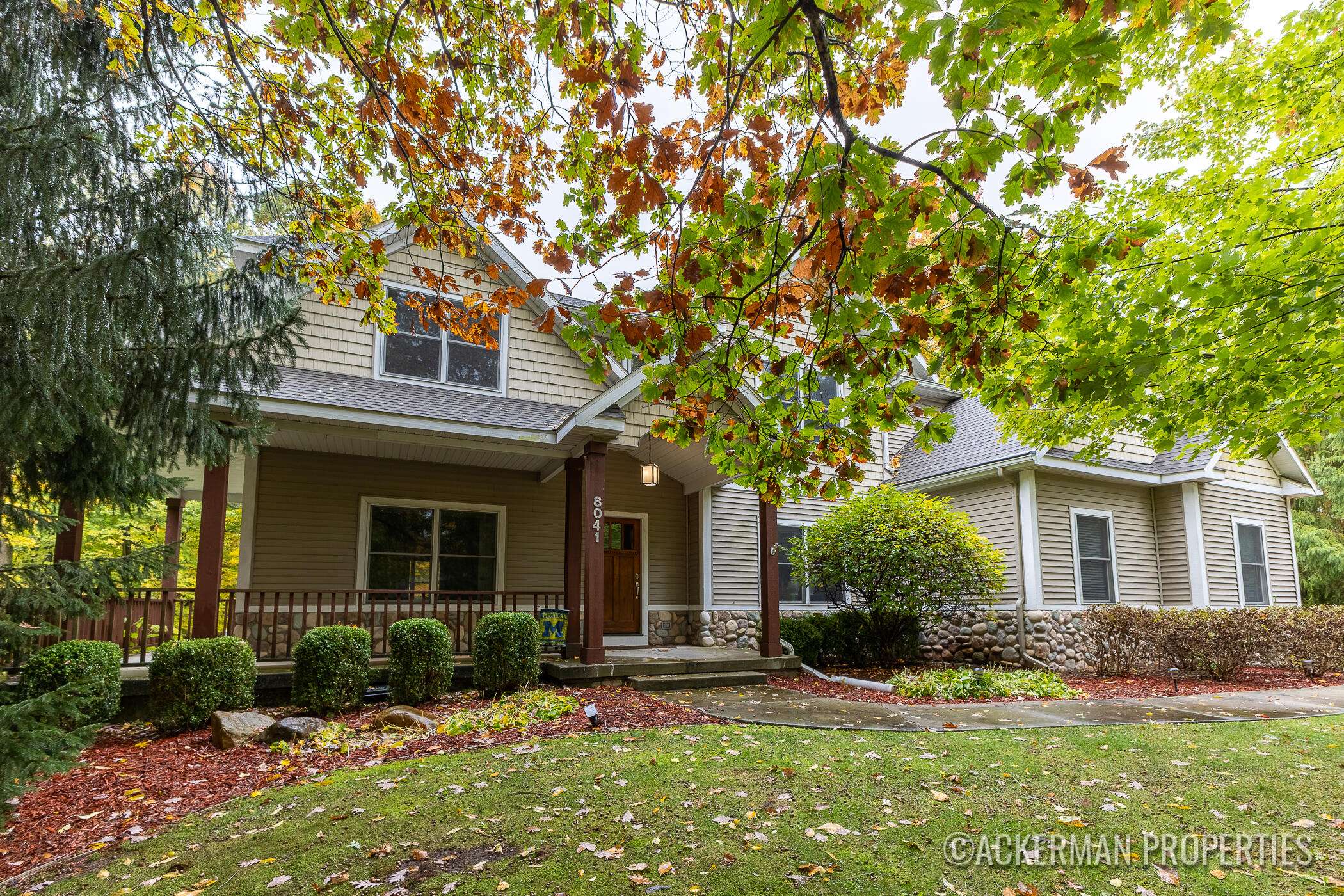 8041 Therese CT SE, Caledonia Twp, MI 49316