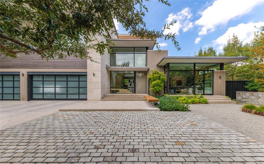 5420 Surrey Circle, Dallas, TX 75209