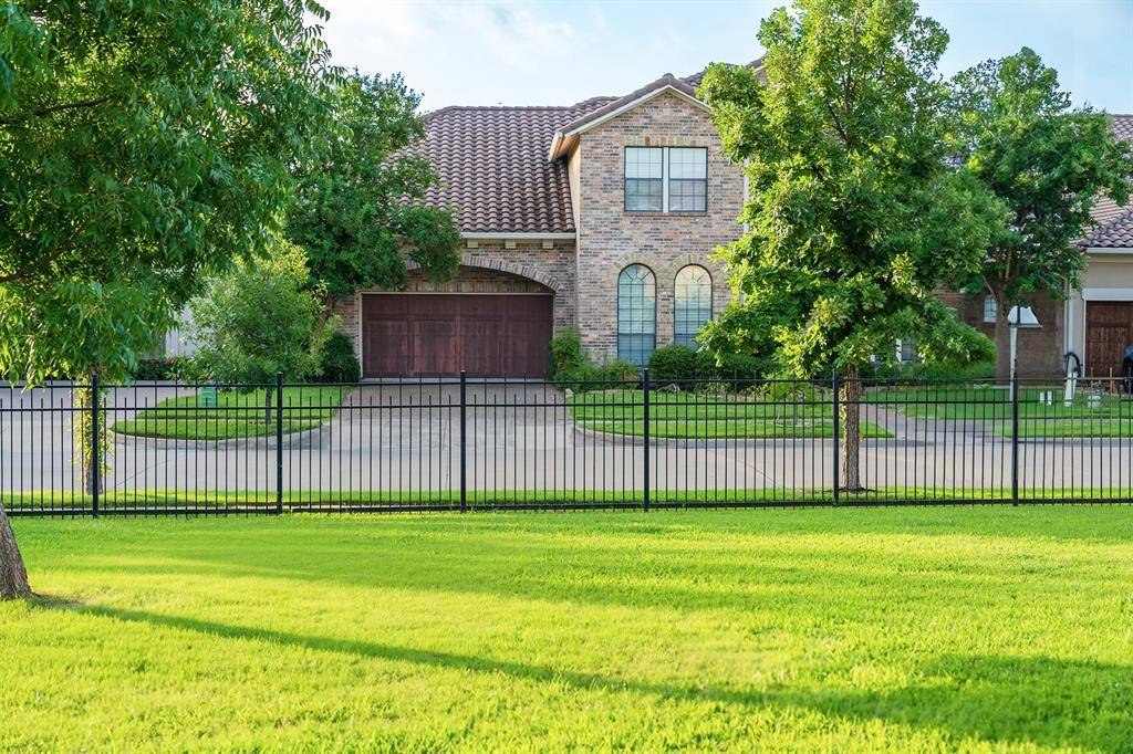6527 Barcelona, Irving, TX 75039