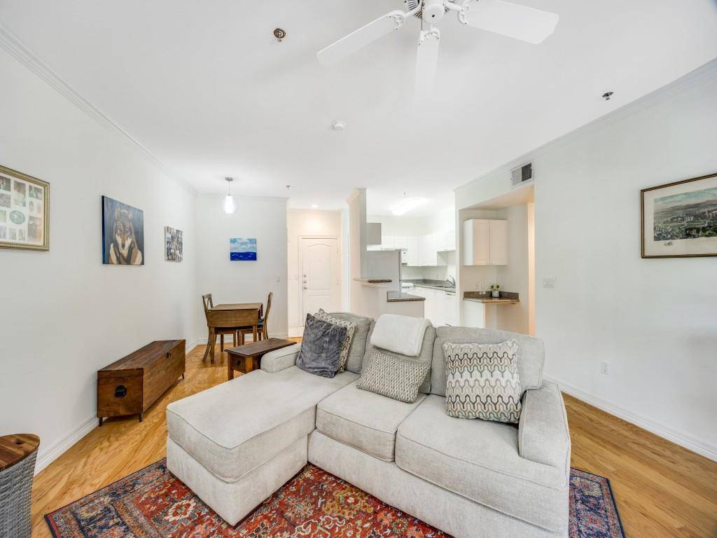 3400 Welborn Street #217, Dallas, TX 75219