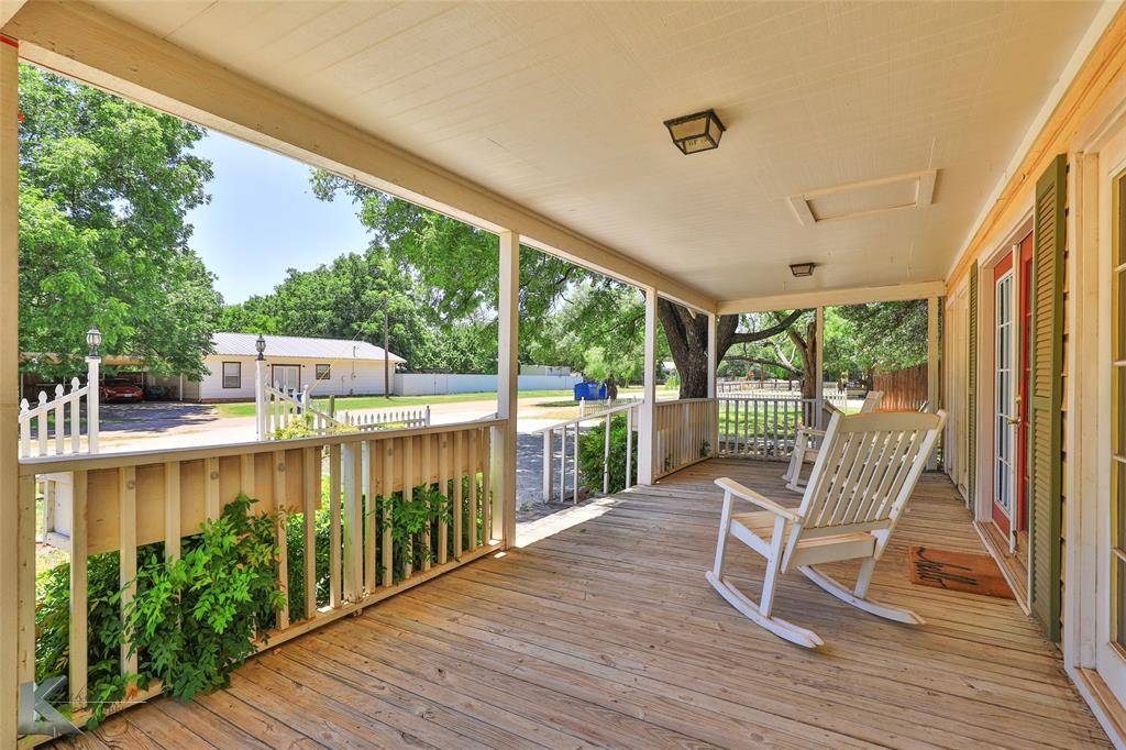 402 North Street #A, Buffalo Gap, TX 79508