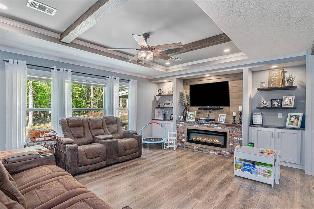 339 Cycle Plant Road, Benton, LA 71006