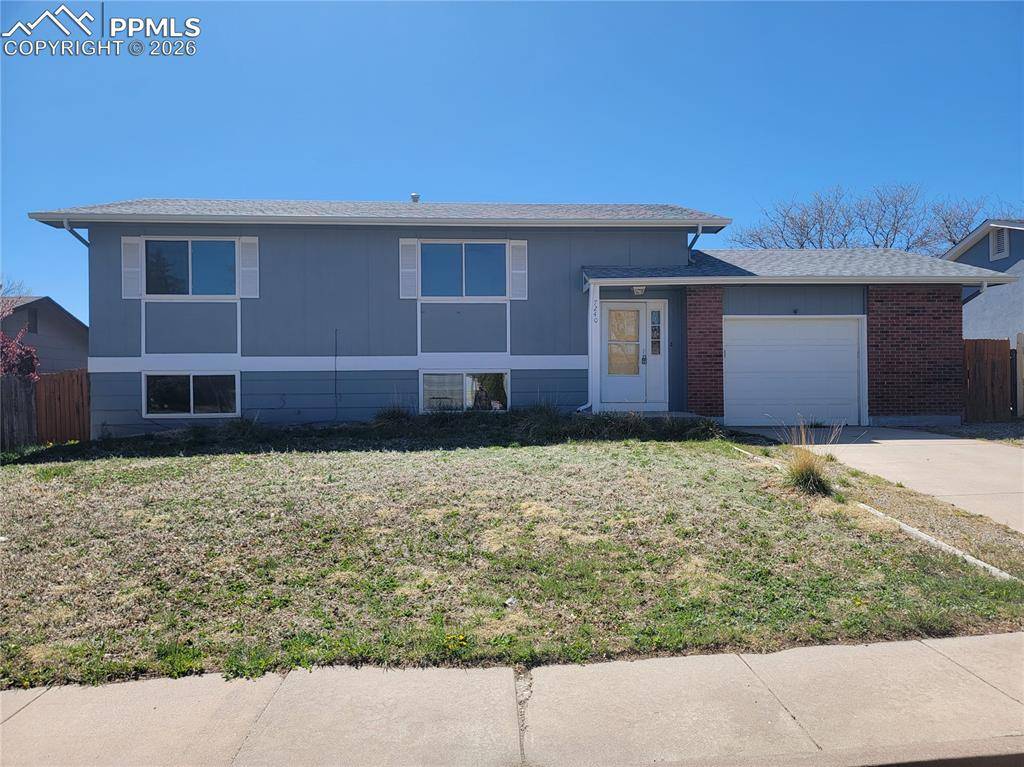 7240 Goldfield DR, Colorado Springs, CO 80911