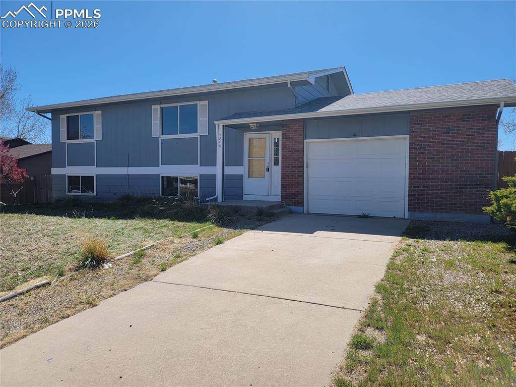 7240 Goldfield DR, Colorado Springs, CO 80911