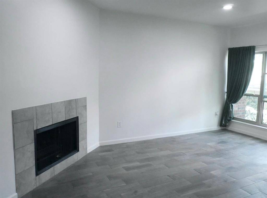 9600 Royal Lane #202, Dallas, TX 75243