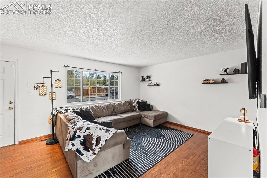 4615 S Crimson CIR, Colorado Springs, CO 80917