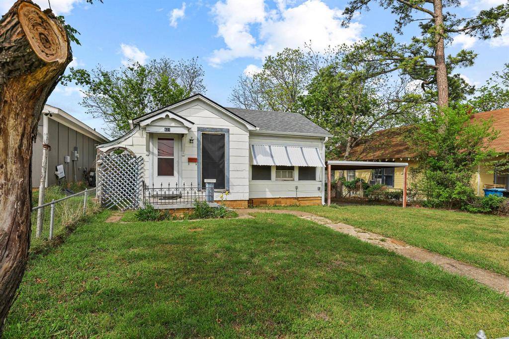 421 E Hull Street, Denison, TX 75021