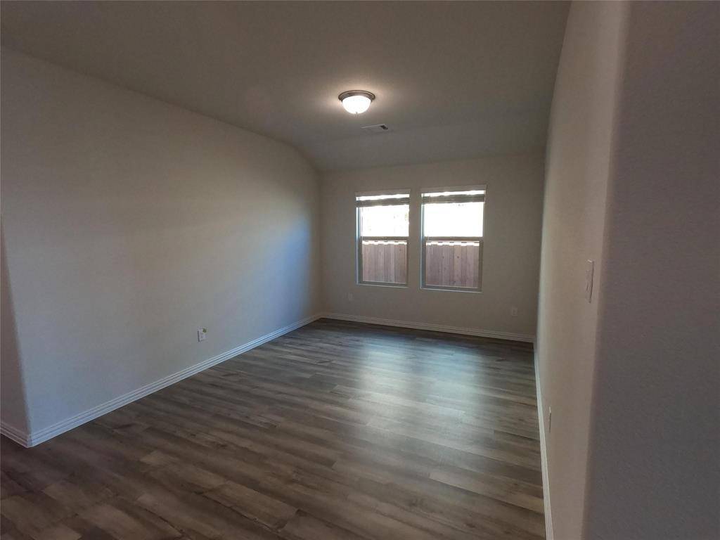 5609 Castle Peak Bend, Fort Worth, TX 76126