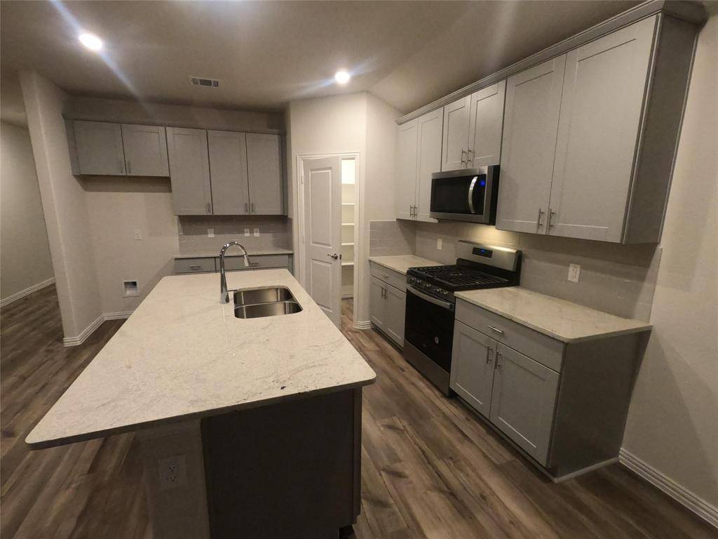 5609 Castle Peak Bend, Fort Worth, TX 76126