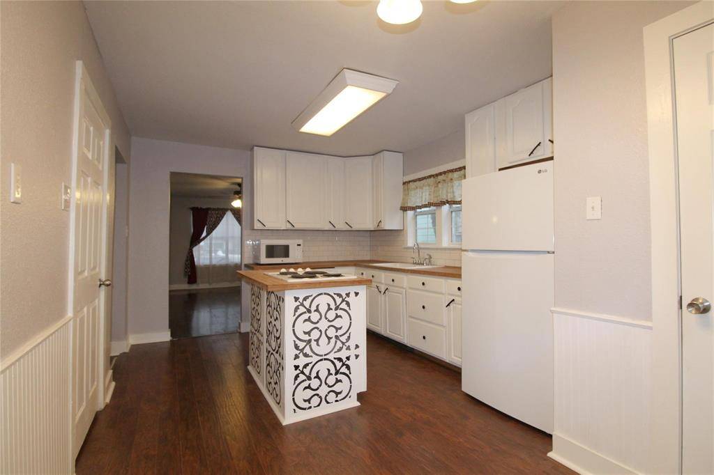 509 W Bullock Street, Denison, TX 75020