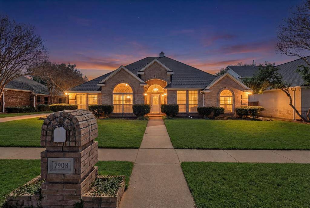 7908 Bridlewood Drive, North Richland Hills, TX 76182