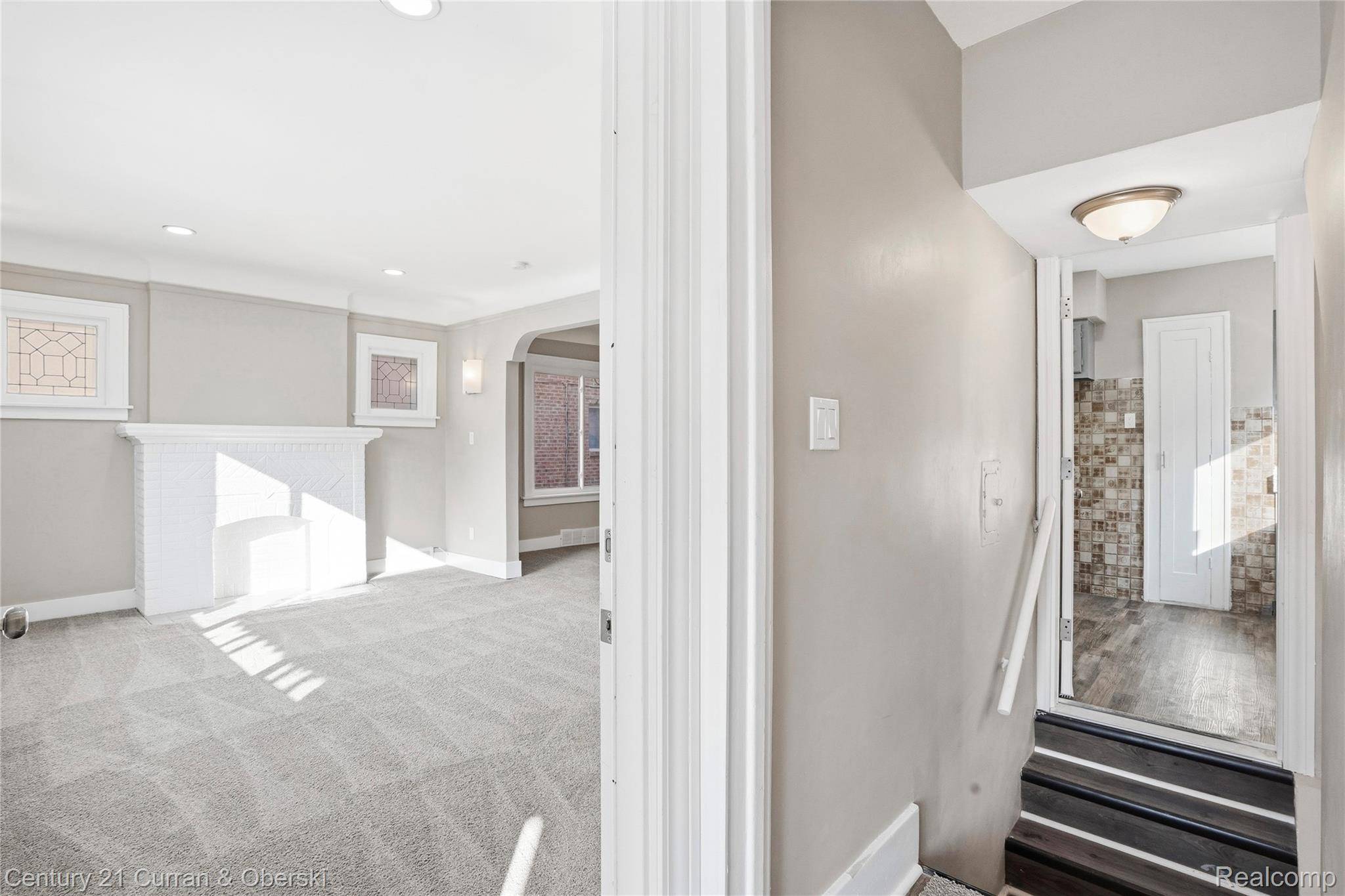 6640 Yinger AVE, Dearborn, MI 48126