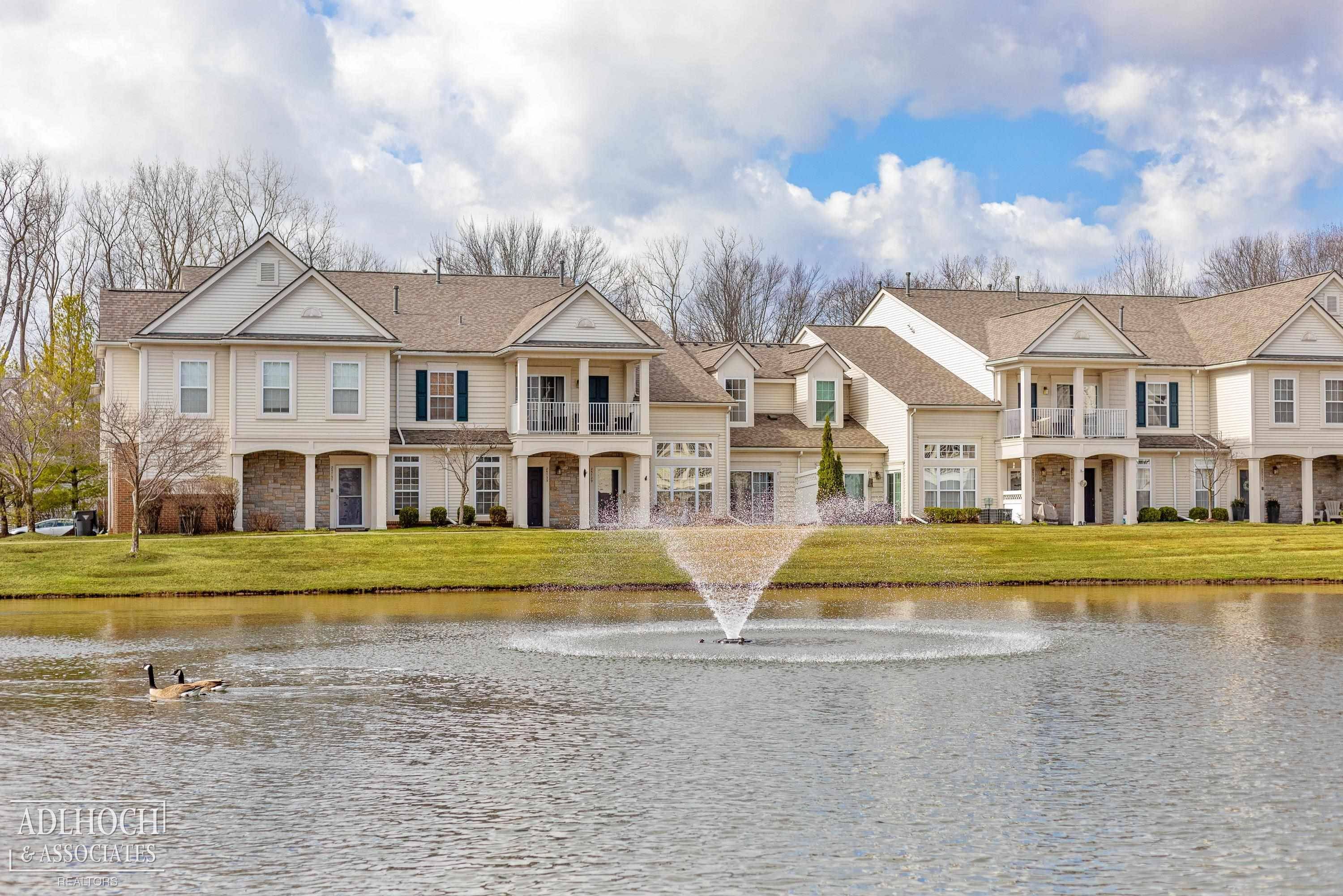 25729 Maritime South CIR, Harrison Twp, MI 48045