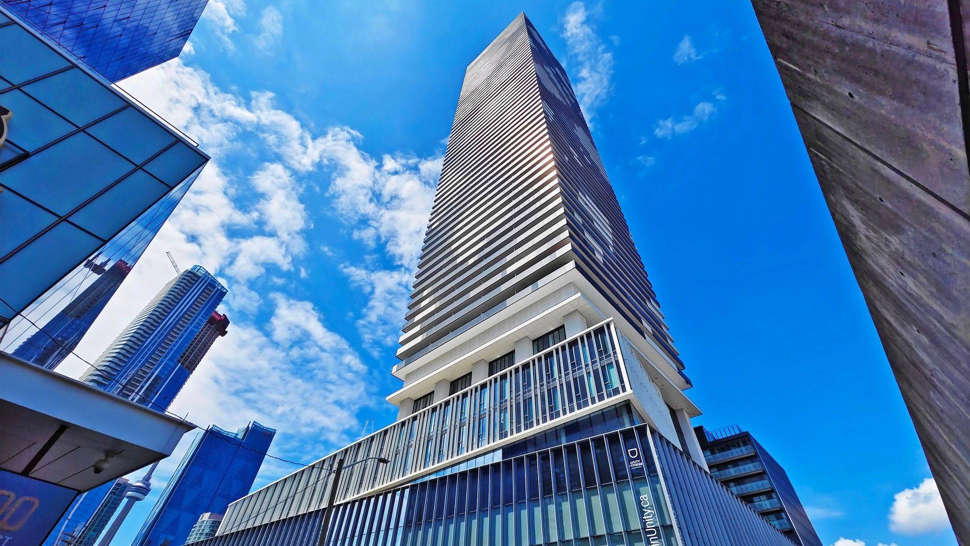 138 Downes ST #4303, Toronto C08, ON M5E 0E4