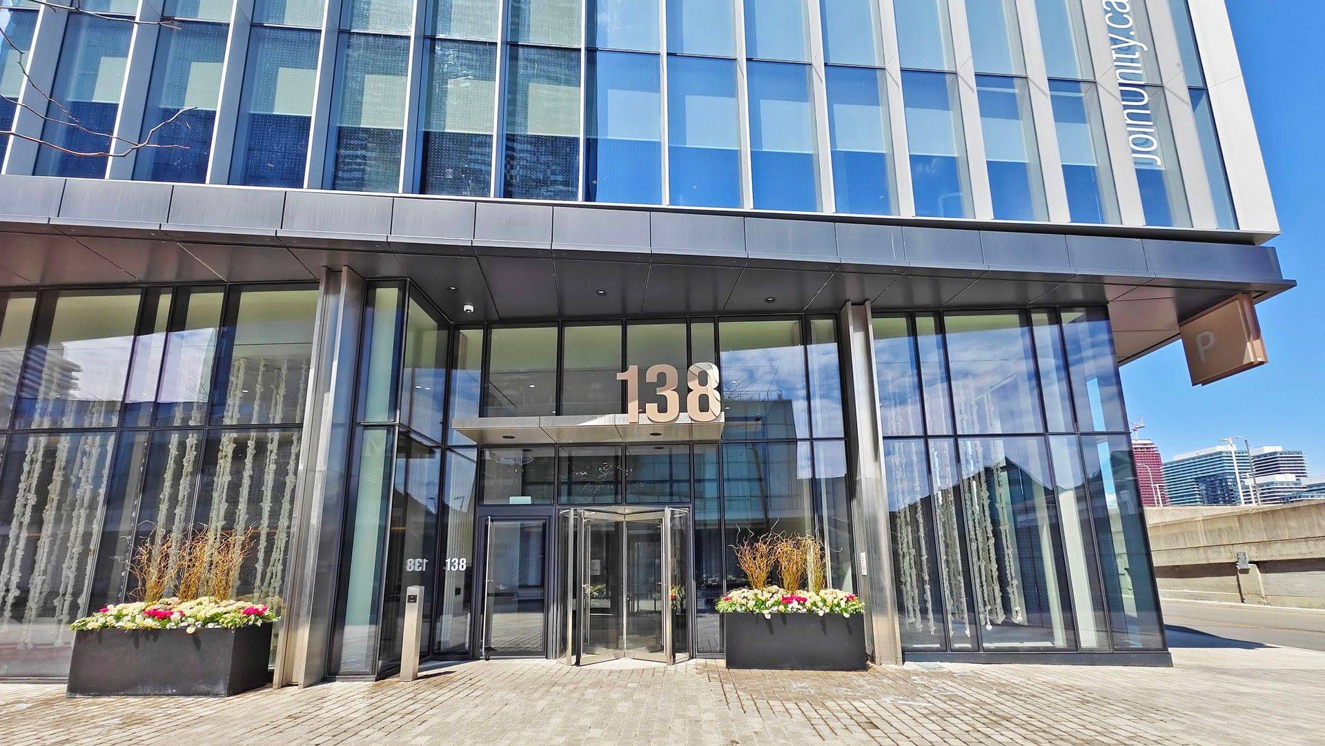 138 Downes ST #4303, Toronto C08, ON M5E 0E4