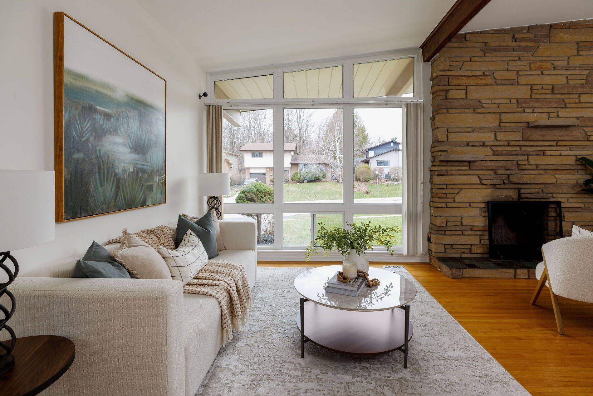 1106 Falgarwood DR, Oakville, ON L6H 1N9