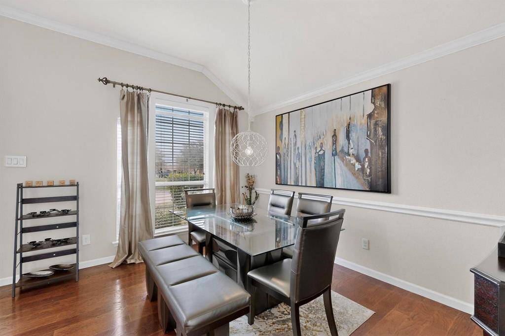 1200 Ashford Drive, Desoto, TX 75115