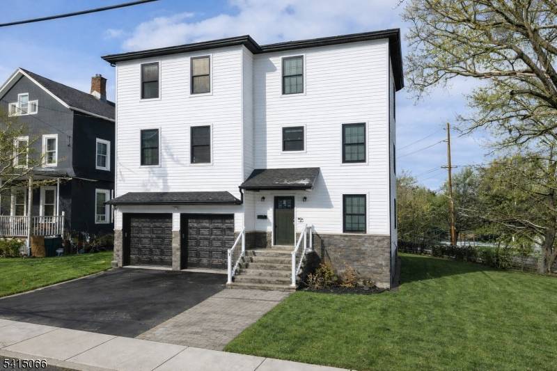 7 Maple St, Bloomfield Twp., NJ 07003
