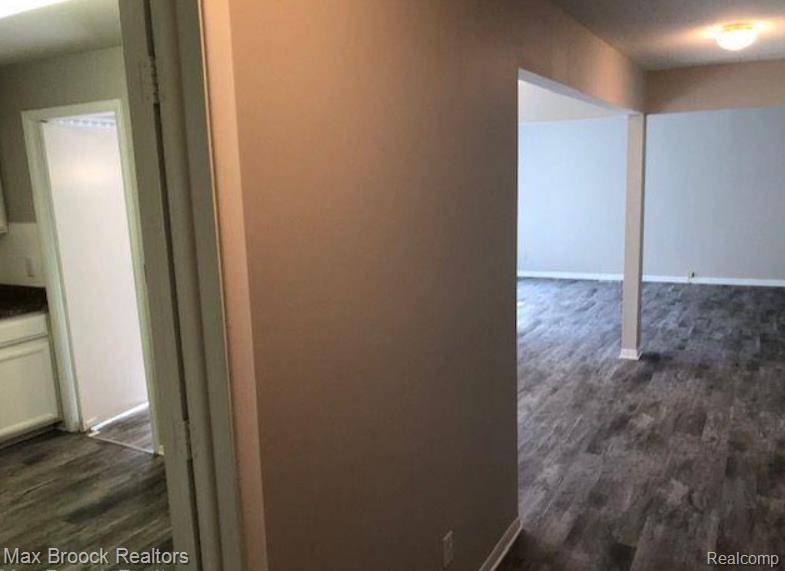 16255 W 9 MILE RD #101, Southfield, MI 48075