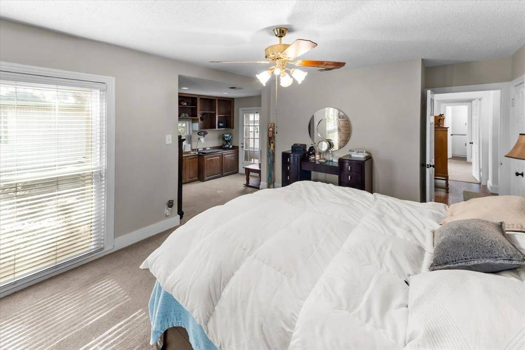 502 Bellevue Drive, Cleburne, TX 76033