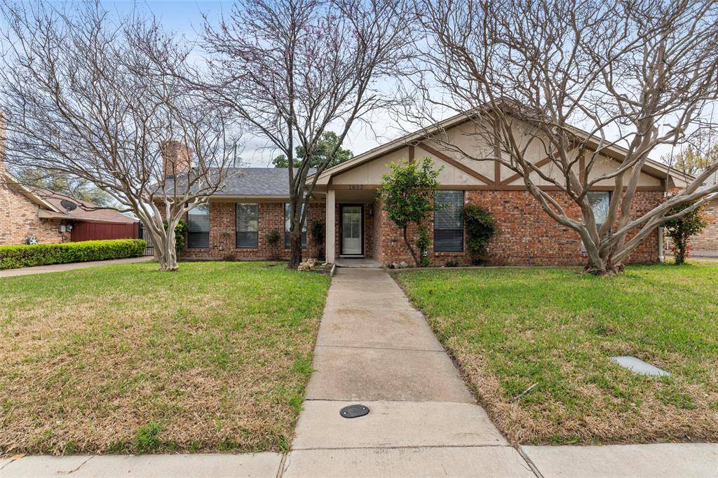 1612 Daywood Lane, Irving, TX 75061