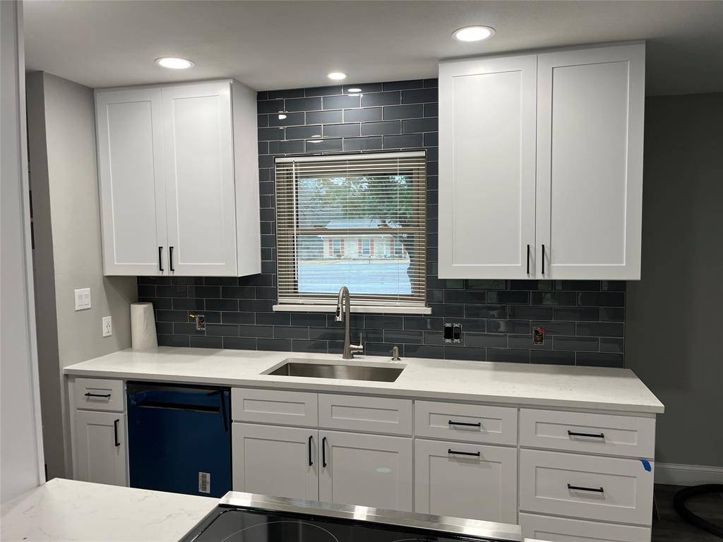 5241 Fm 2495, Athens, TX 75752