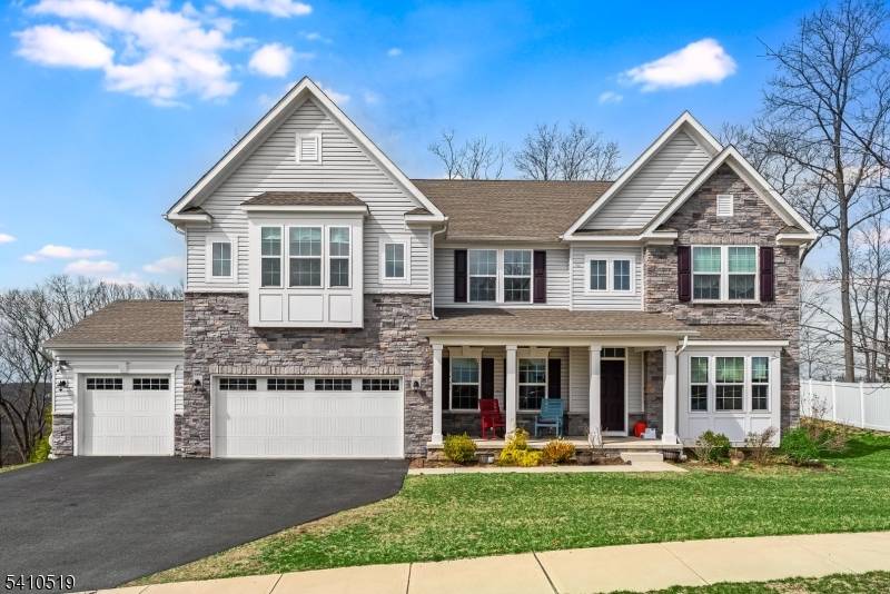 12 Esposito Ln, Roxbury Twp., NJ 07850