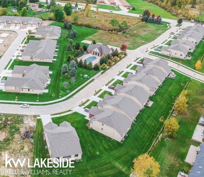 30009 Quincy ST, Chesterfield Twp, MI 48051