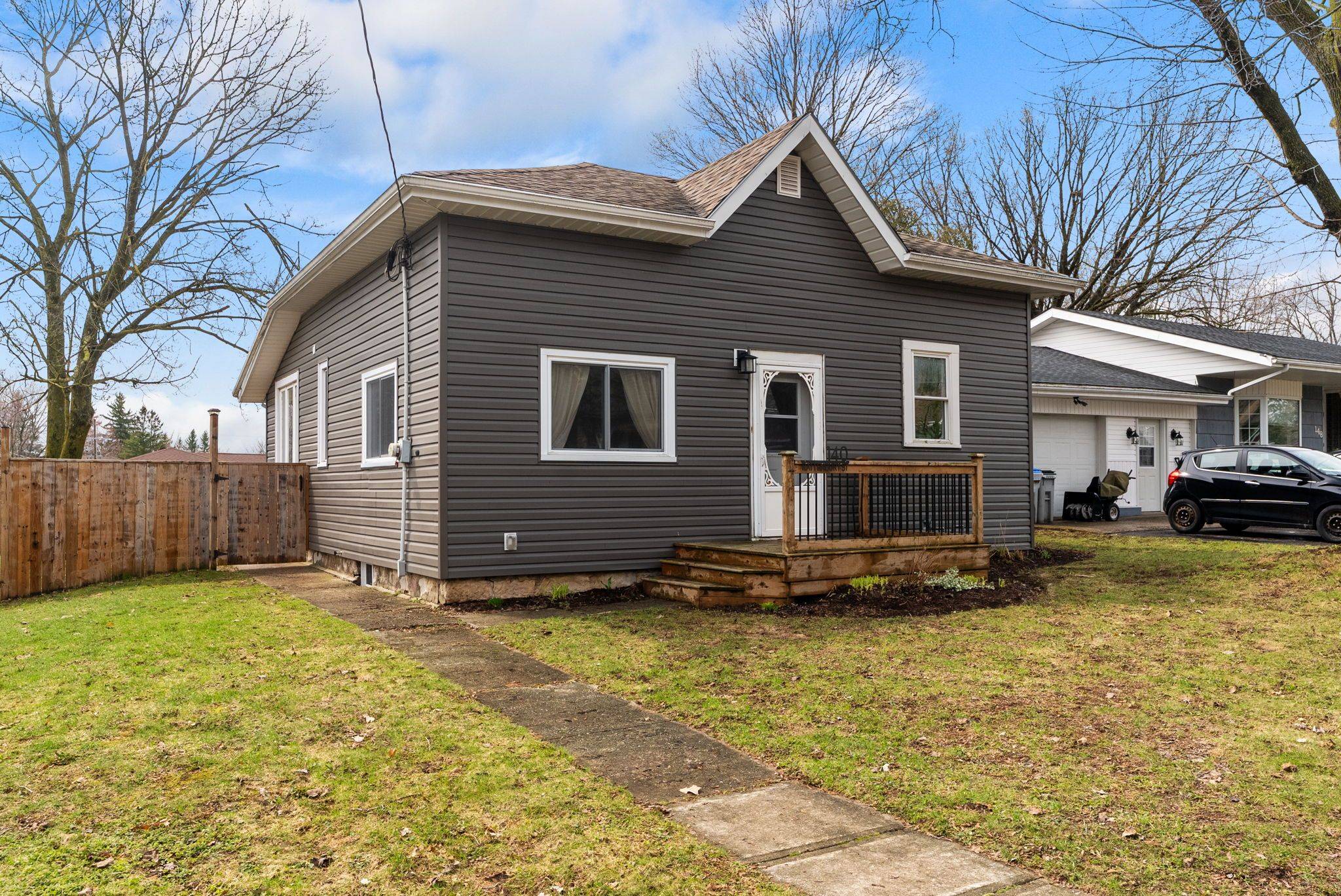 140 Rattenbury ST W, Central Huron, ON N0M 1L0