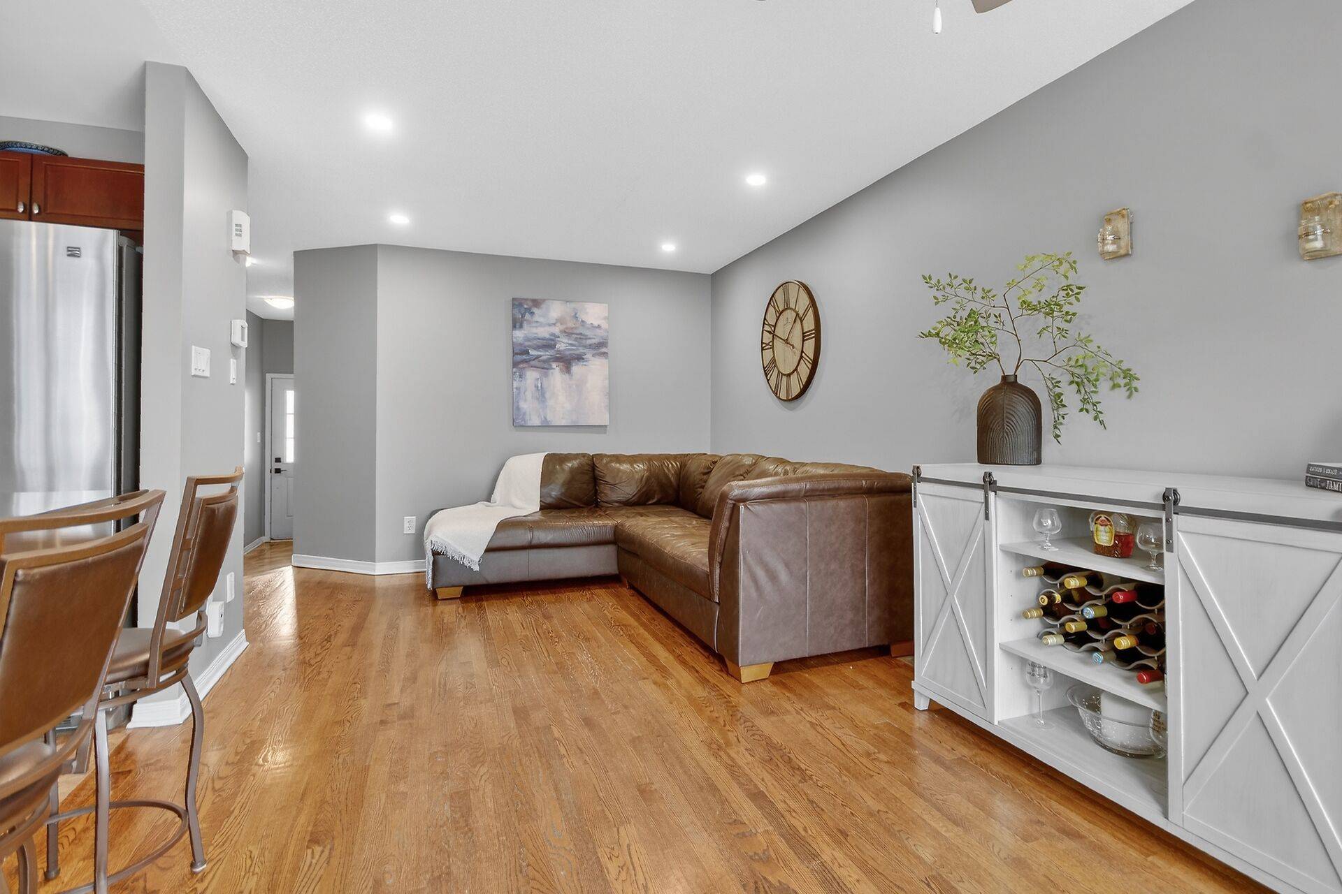 317 Copperfield CRES, Barrhaven, ON K2J 0L2