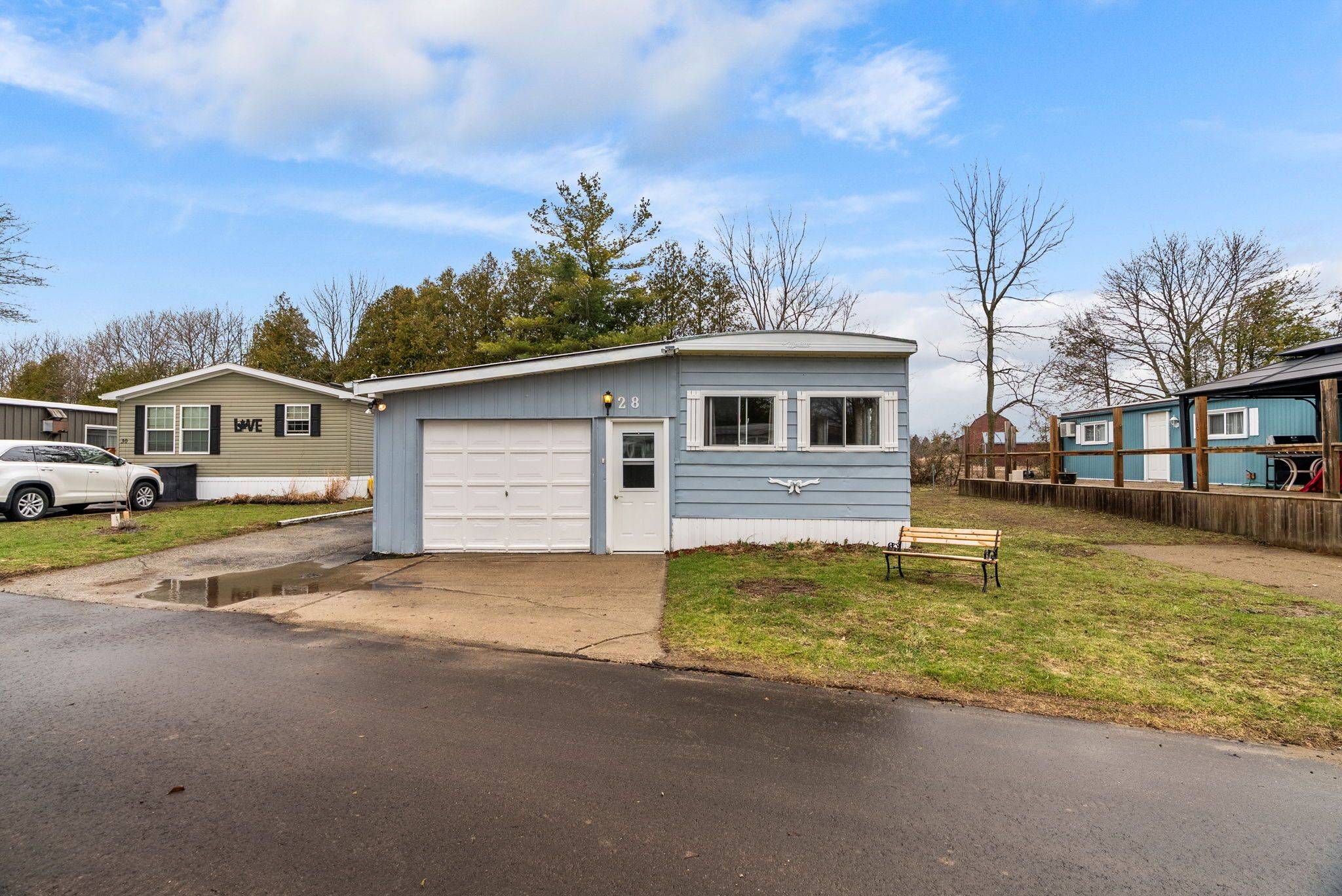 28 Sutton DR, Ashfield-colborne-wawanosh, ON N7A 3Y3