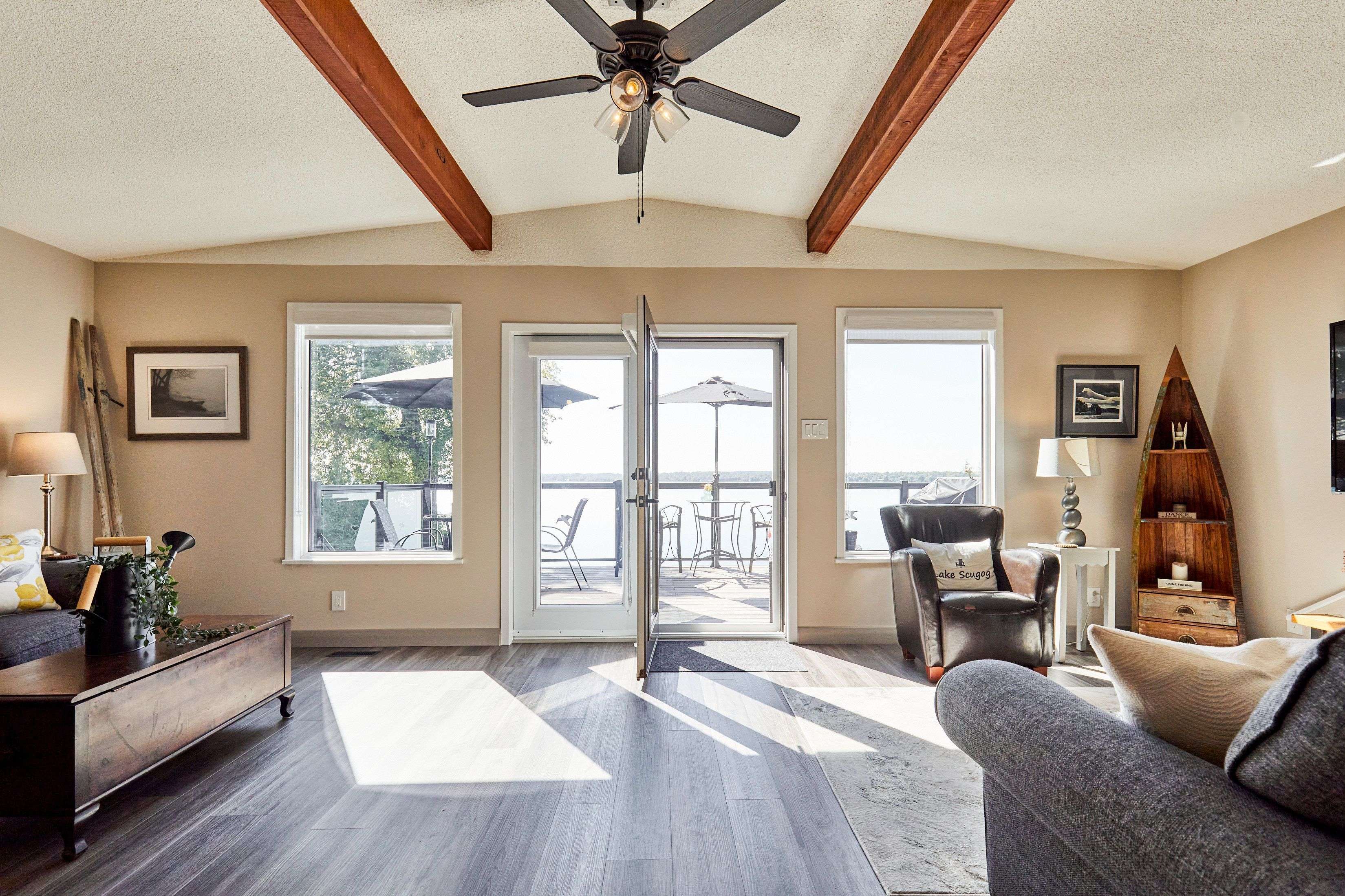 26 Wakeford RD, Kawartha Lakes, ON K0M 2C0