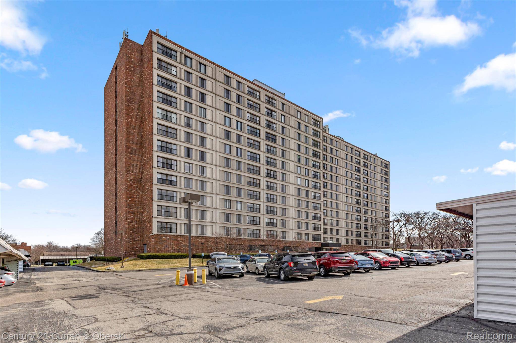 21800 Morley AVE #618, Dearborn, MI 48124