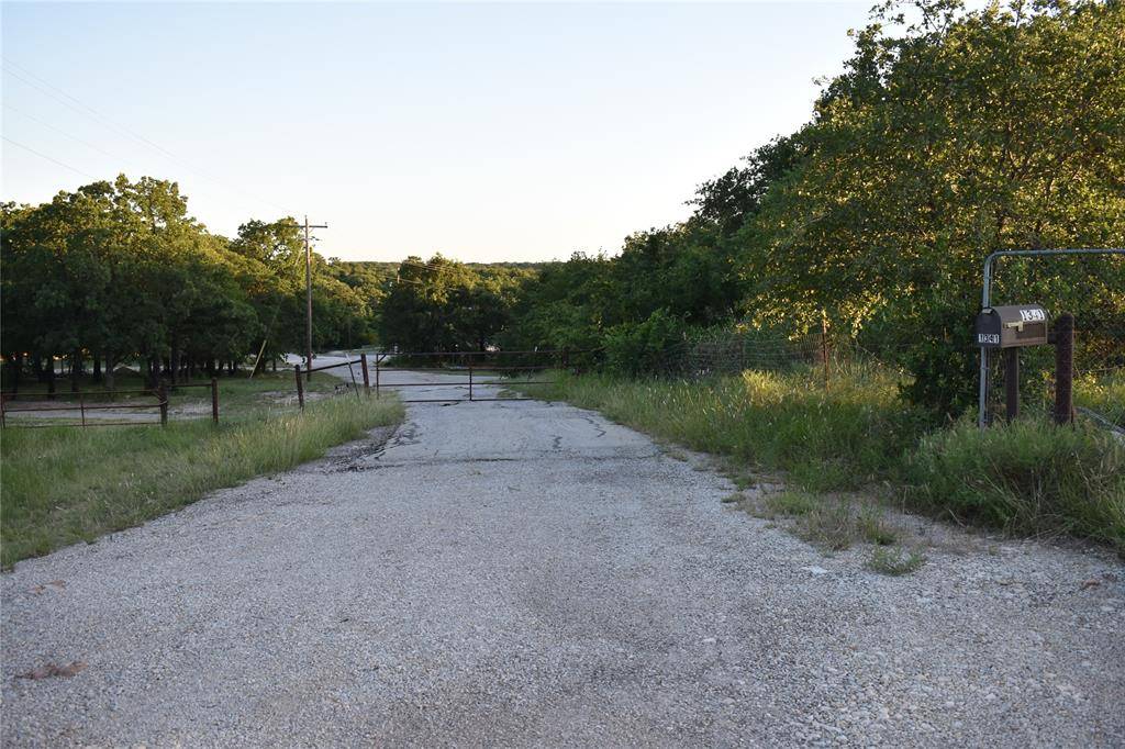 1341 Hildreth Pool Road, Bowie, TX 76230